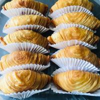 Gambar Chicken Curry Puff Pastel - Ikan Sarden  dari Wiens Artisan Bakery undefined 4 Tokopedia