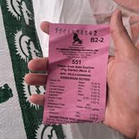 Gambar PAKAN BABI 551 1SAK 50KG PELET PUR VOER BABI HI-GRO PAKAN ANAK BABI PAKAN BABI DEWASA PIG STARTER POKPHAND 552 CP551 CP552 GROWTH PENGGEMUKAN 1 SAK 50 KG 1 KARUNG AYAM, BEBEK - 551 (anak babi), 1SAK 50KG dari WU Aqua Expert 2 undefined 2 Tokopedia