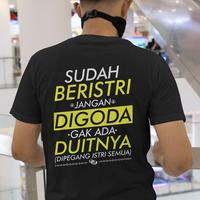 Gambar Kaos Sudah Beristri Jangan digoda Gak Ada Duitnya | Dinasty Project - Hitam, XL dari Dinasty Project undefined 1 Tokopedia