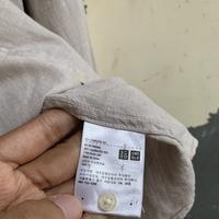 Gambar Kemeja linen kerah Shanghai Uniqlo lengan panjang preloved SHB.161 dari 59secondthrift undefined 3 Tokopedia