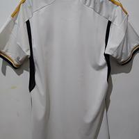 Gambar OFFICIAL JERSEY REAL MADRID HOME KIT 23/24 ORIGINAL ADIDAS dari NEGS STORE undefined 3 Tokopedia