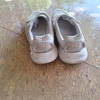 Gambar adidas ozelia strap preloved dari prelovedadzkiya undefined 3 Tokopedia