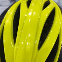 Gambar HELM SEPEDA ENTITY BEKAS RH15 dari hariswandy undefined 4 Tokopedia