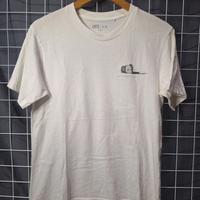 Gambar Tshirt uniqlo kaws putih dari tannnstore31 undefined 2 Tokopedia