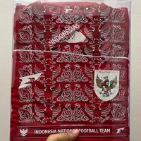 Gambar Timnas Indonesia Erspo Home 2025 Player Issue + Exclusive Box - S, Short Sleeve dari Precious Jersey undefined 3 Tokopedia