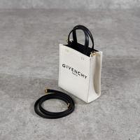 Gambar Tas GIVENCHY TEXT BLACK IVORY WHITE CANVAS MINI TOTE BAG WITH LS 100% ORIGINAL- 12X4X15CM dari HYPESNEAKER.IDN undefined 1 Tokopedia
