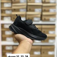 Gambar sepatu sport anak import diadora original BNIB biru sepatu sekolah anak - 33 dari sepatubrandedoriginal3 undefined 1 Tokopedia