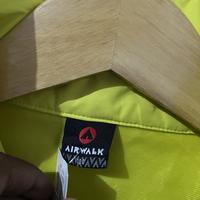 Gambar Jaket Parasut Airwalk Size L dari ThriftWars undefined 3 Tokopedia