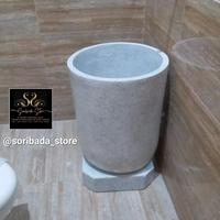 Gambar Bak Mandi Batu Alam Unik | Bak Mandi Batu | Bak Mandi Traso | Gentong - Putih, Gentong Mini dari Soribada Store Medan undefined 3 Tokopedia