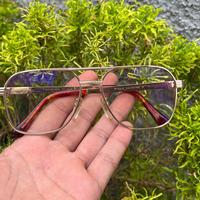 Gambar kacamata Titanium Vintage original second Japan dari eyeuseid undefined 4 Tokopedia