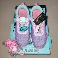Gambar Sepatu LA Gear Anak Perempuan 35 insole 22 cm dari FWT Salatiga undefined 1 Tokopedia