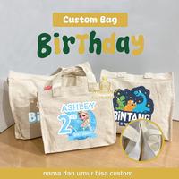 Gambar Goodie Bag Ulang Tahun Anak Tas Ultah Custom Nama Anak Souvernir Design Tas Hadiah Birthday Party Turning 1 2 Tas Tasyakuran Pesta - Elsa, Small (22x18x12 cm) dari KA Princess undefined 1 Tokopedia