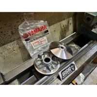 Gambar pulley pully bubut dan kerok jalur rumah roller mio j soul gt 115 fino 115 xride racing custom derajat 13 13.3 13.5 13.8 14 set rumah roller dan kipas lawan roller kode 54P - Bubut + kerok + interlok lama, 13 dari 666speedstore_NEW undefined 2 Tokopedia