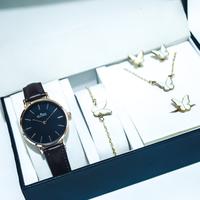 Gambar SLOBE Jam Tangan Satu Set Acsesoris Gelang Wanita Kulit  Analog Free Box Kode 3.11 - Full Hitam Mix Gold.Hitam dari JASUNSTORE.ID undefined 1 Tokopedia