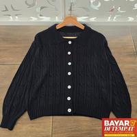 Gambar Sweater Rajut Outher Wanita Dewasa Harga Hemat - Adelle Cable Panjang Knitwear - Hitam, Dewasa Max BB:60 TB:165 dari SEBARAT undefined 1 Tokopedia