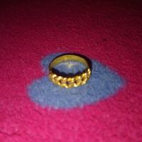 Gambar cincin perhiasan emas 1/2 suku dari GUDANG PERABOT MAMA undefined 1 Tokopedia