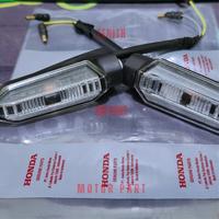 Gambar Lampu sein sen riting 1 set vario 125 150 new cb 150 cbr 150 led adv 150 160 asli ori original lospack dari Zenith Motor Part_NEW undefined 1 Tokopedia