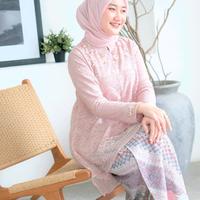 Gambar SUMBA BLOUSE + ROK / KEBAYA WISUDA /  KEBAYA WANITA MODERN - white, ld 88 dari Sundayme store undefined 4 Tokopedia