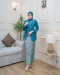 Gambar Kebaya Selendang Payet Mewah Rok Songket Terbaru - Setelan untuk Kondangan dan Wisuda - Wanita, Dress Pesta Cantik - Burgundy, M, ATASAN dari Mode Kebaya undefined 5 Tokopedia
