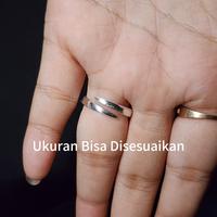Gambar RING EMBAN BATU AKIK MODEL DEWI LAKSMI SIMPLE ADJUSTABLE TITANIUM UNTUK PRIA/WANITA - GoldPlatted (Dim 7x9mm) dari CAKRA DEWATA SILVER BALI undefined 5 Tokopedia