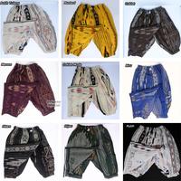Gambar Sarung Celana Anak Bayi Atlas Motif Batik Polos Kembang Karakter Songket Karet ORIZANO - Usia 0-2 Tahun - Muslim, Koko - BIRU (BATIK), XS dari Orizano Fashion undefined 2 Tokopedia