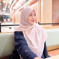 Gambar Hijab Segi Empat Alsyahra Exclusive Premium Muslimah Jilbab Square Kerudung Syari Basic Voal Lembut Nyaman Casual - Sand dari Alsyahra Exclusive undefined 4 Tokopedia