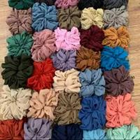 Gambar cepol scrunchie ikat rambut hija - RANDOM dari aon cell n sports undefined 4 Tokopedia