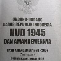 Gambar BUKU UUD '45 TAHUN 1945 UKURAN KECIL dari pustaka wahid 76 undefined 3 Tokopedia