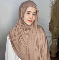 Gambar Pashmina TENCEL Viscose Air flow Kaos Rayon Cool Tech - Mahagony dari Jolimo Collection_NEW undefined 2 Tokopedia