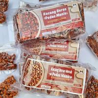 Gambar Kacang Gajih 10 pcs Kacang otok Pedes Manis SNS - Camilan Jadul Snacks Cemilan Makanan Food Asin Jajanan dari Santri Nekat Snack undefined 1 Tokopedia