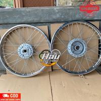 Gambar VELG JARI JARI BESI RING17 140/160 1SET DEPAN BELAKANG KHARISMA/REVO LAMA/SUPRA FIT NEW/SUPRA X125 FULL BARU - 140/140 dari Hau Jaya Motor undefined 2 Tokopedia