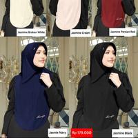 Gambar Mandjha Jasmine Bergo Hijab Instan By Ivan Gunawan Kerudung Muslim Syari - White dari Mandjha Hijab By Ivan Gunawan undefined 4 Tokopedia