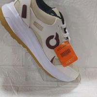Gambar termurah!!! sepatu cat/ sepatu sport/ sepatu jogging cowok cewek ukuran 36-43 - 39, cream coklat mizuno dari Rayyan alfa shoes undefined 2 Tokopedia