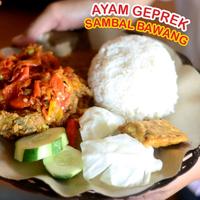 Gambar Makanan Nasi Ayam Geprek Goceng Rasa Pedas Berkualitas - fried chicken dan nasi ayam geprek dari it'me undefined 5 Tokopedia