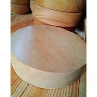 Gambar TALENAN KAYU BULAT TEBAL DIAMETER 30 CM TEBAL 7CM/TALENAN DAGING MURAH/CUTTING BOARD/TALENAN KAYU ASEM dari nazira zeline undefined 2 Tokopedia