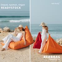 Gambar BEAN BAG TRIANGLE JUMBO TERMASUK ISI BEANBAG segitiga XL siap pakai – SOFA Waterproof size DEWASA MURAH KURSI SANTAI - Hitam dari Hello Beanbag undefined 3 Tokopedia