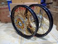 Gambar Velg Jari Jari Ring 14 Bonus Piringan Velg Scarlet Untuk Motor Vario 125 - Vario 150 Old - Hitam dari Hafizh Syahrin 55 undefined 5 Tokopedia