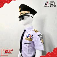 Gambar Baju masinis kereta api anak laki laki kostum masinis seragam masinis pakaian masinis pakaian karnaval baju profesi anak - No 2 (4-5 Th) dari Sarasi Kids Fashion undefined 2 Tokopedia