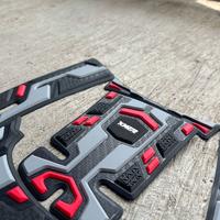 Gambar AKSESORIS VARIASI TANKPAD/DECKPAD MOTOR YAMAHA NMAX TURBO/TECHMAX/NEO/NEO S BAHAN KARET PREMIUM - Merah, Tankpad Nmax Turbo dari Tridis Store undefined 5 Tokopedia