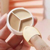 Gambar Bundling 3 in 1 Concealer Contour Corrector Natural Light Skin Color - concealer + spon dari teo8888 undefined 4 Tokopedia