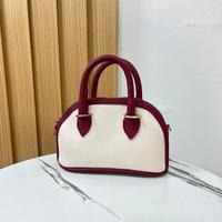 Gambar NADLYNE Miniatur Tas Mini Bahan Kulit Sintetis Premium Tas Selempang Mini Lucu Tas Terbaru Wanita Unik Cewek Dimensi P19xT12xL3cm Bahan Tebal Kualitas Oke Harga Murah - HITAM  dari Berkahstore75_NEW undefined 1 Tokopedia