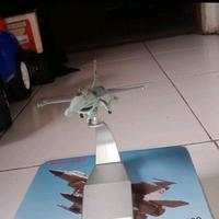 Gambar model kit pesawat F-16 skala (1:100) dari arvino store pbg undefined 2 Tokopedia