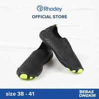 Gambar Rhodey STOUREG Sepatu Pantai Olahraga Air Black - 6688 - 38 dari Rhodey Official Store undefined 1 Tokopedia