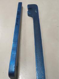 Gambar Kunci besi Behel/begel Alat Penekuk besi beton Ukuran 10mm dari Maju Terus Makmur Online Shop undefined 4 Tokopedia