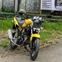 Gambar LAMPU DEPAN NINJA SS PNP VIXION OLD DAN VIXION NEW LAMPU NINJA SS PNP VIXION - lampu ninja ss paket standar dari Perfmance store undefined 1 Tokopedia