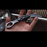 Gambar PREMIUM karambit folding knife ready silver n black - silver dari Cartenz Mountion undefined 5 Tokopedia