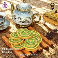 Gambar LAPIS LEGIT ROOL PANDAN GULUNG WISMAN SUPER PREMIUM UKURAN 250GRAM dari BC BROTHER CAKE undefined 3 Tokopedia