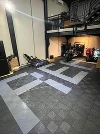 Gambar LANTAI GARASI MODULAR 40CM INTERLOCK FLOORING GARASI MODERN - Merah dari gubukmodifikasi undefined 3 Tokopedia