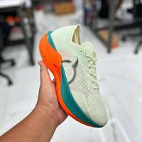 Gambar Sepatu Ortuseight Solar Pria Wanita Sepatu Running Ortuseight Solar Uniseks / Sepatu Olahraga Lari Outdoor - Putih Ijo oren, 39 dari delisa store12 undefined 4 Tokopedia