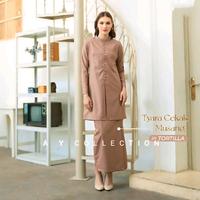 Gambar Zaheera one set kurung melayu polos motif kancing elegan simple mewah dress pesta baju kondangan viral - in cerise, S dari SURYA GALLERY undefined 3 Tokopedia